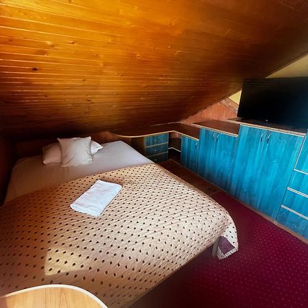 Abak Bed & Breakfast Гданск Екстериор снимка