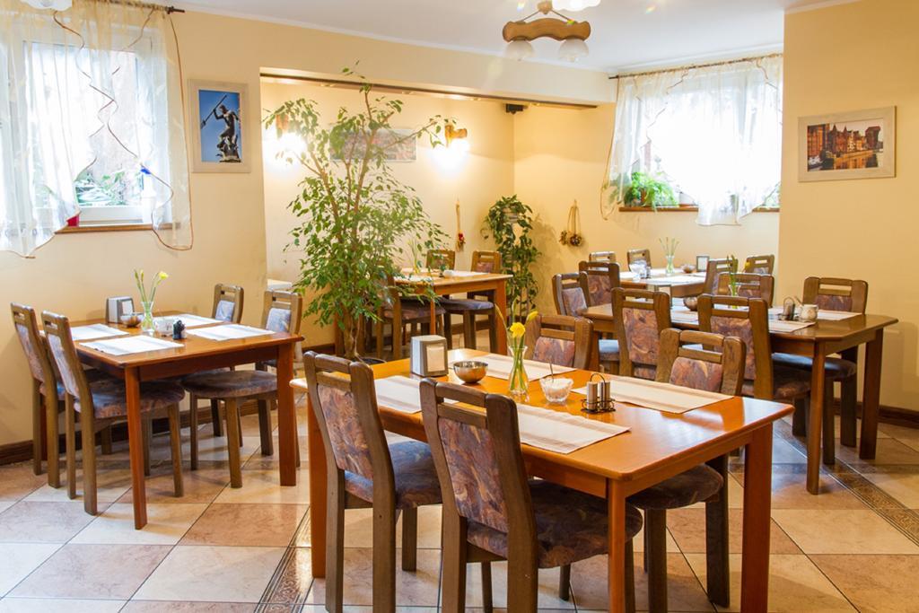 Abak Bed & Breakfast Гданск Екстериор снимка