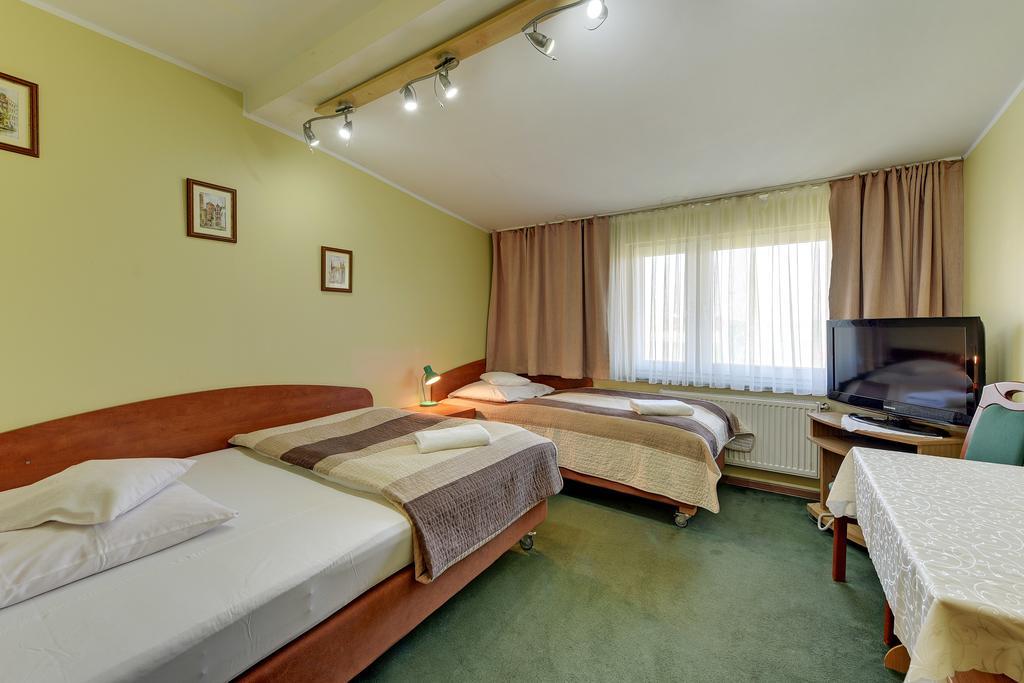 Abak Bed & Breakfast Гданск Екстериор снимка
