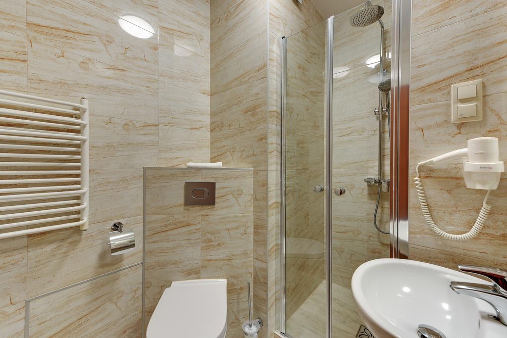 Abak Bed & Breakfast Гданск Екстериор снимка