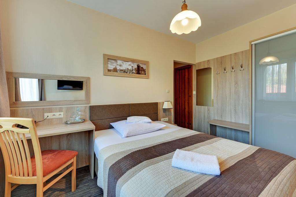 Abak Bed & Breakfast Гданск Екстериор снимка